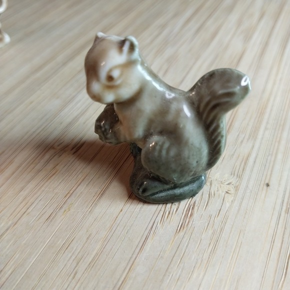 Wade Whimsies ANIMALS Variety Red Rose Tea Mini Porcelain Ceramic Figures Lot/4 - Picture 7 of 16